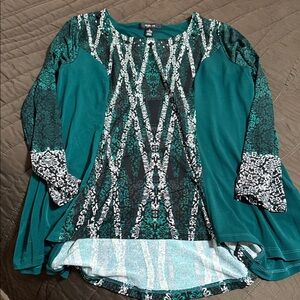 Style & Co. Teal and Black Patterned Long-Sleeve Top